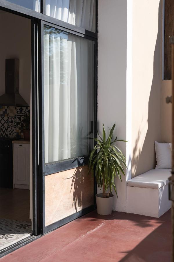 Apartment Quintana, A Junior With Private Pool! Argiroupolis